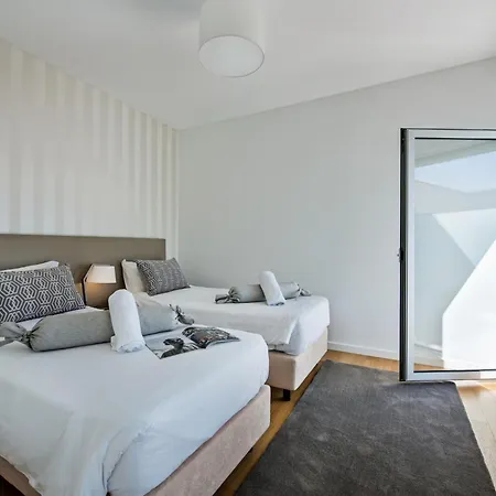 Holiday Bonanza By Interhome * 阿尔布费拉