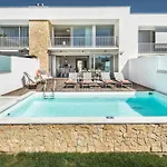 Vakantiehuis Holiday Bonanza By Interhome
