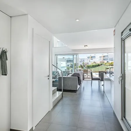 Vakantiehuis Holiday Bonanza By Interhome