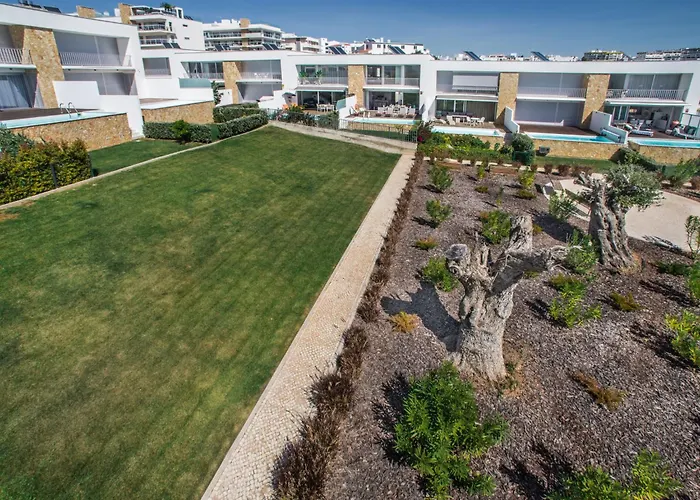 Vakantiehuis Holiday Bonanza By Interhome *