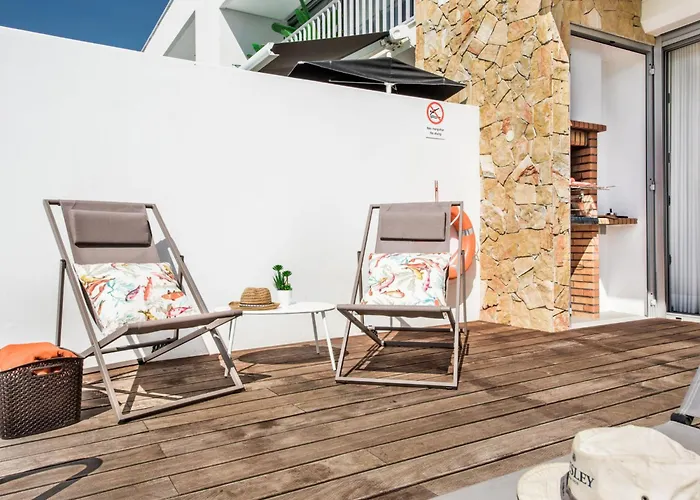 Vakantiehuis Holiday Bonanza By Interhome *