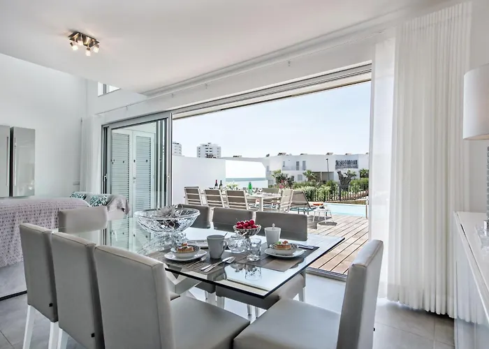 Vakantiehuis Holiday Bonanza By Interhome